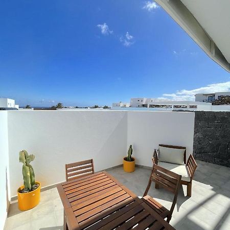 Casahost Villa Dolce Vita Costa Teguise Exterior foto