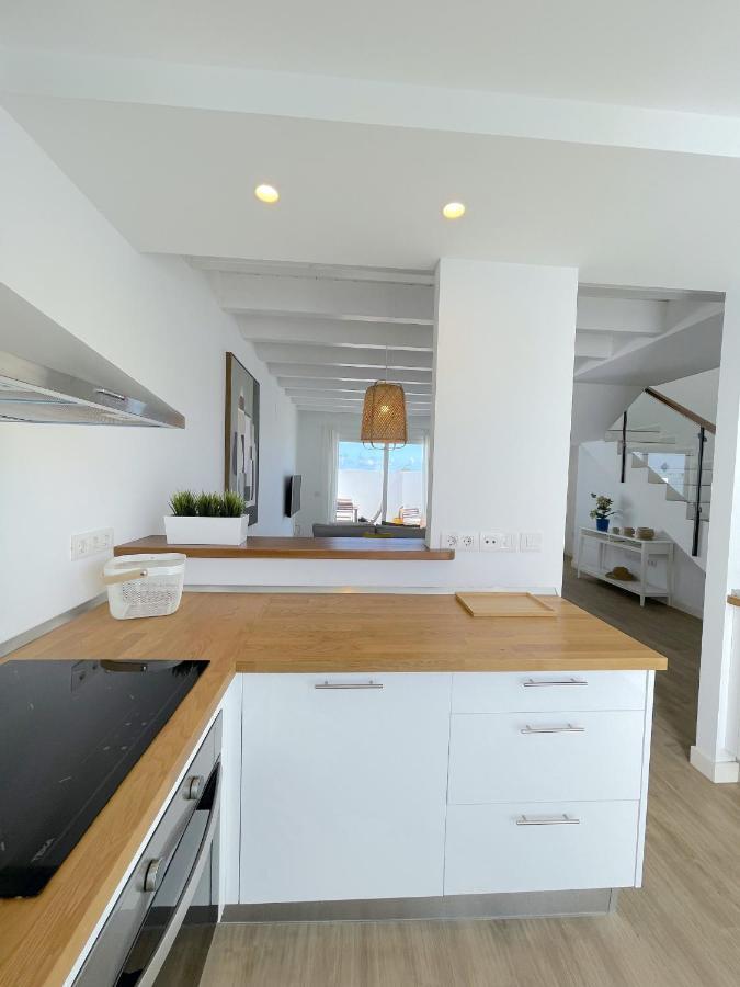 Casahost Villa Dolce Vita Costa Teguise Exterior foto