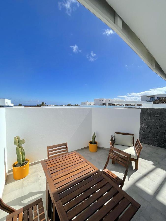 Casahost Villa Dolce Vita Costa Teguise Exterior foto